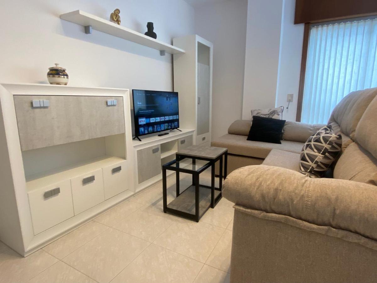 Lalin Centro Urbano, Comodo Y Funcional Kültér fotó